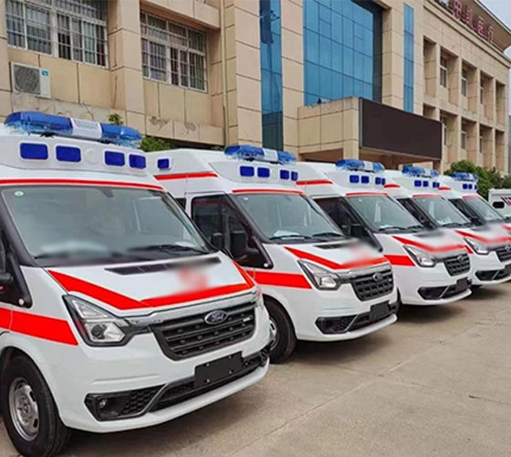 玉树服务车队展示