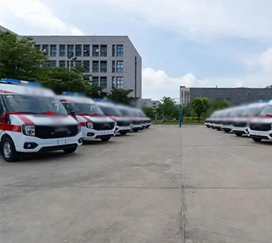 玉树服务车队展示