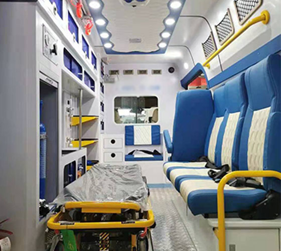 玉树车辆内部展示